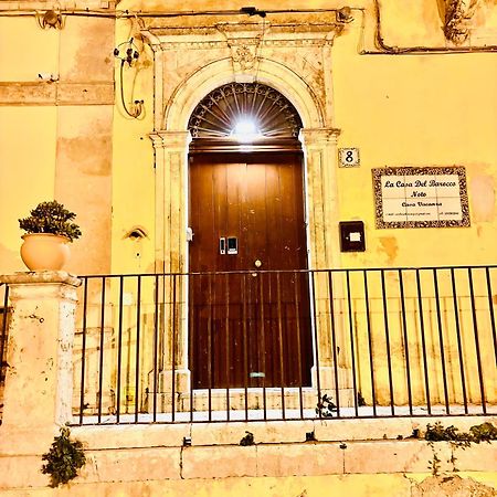 La Casa Del Barocco Hotel Noto Exterior foto